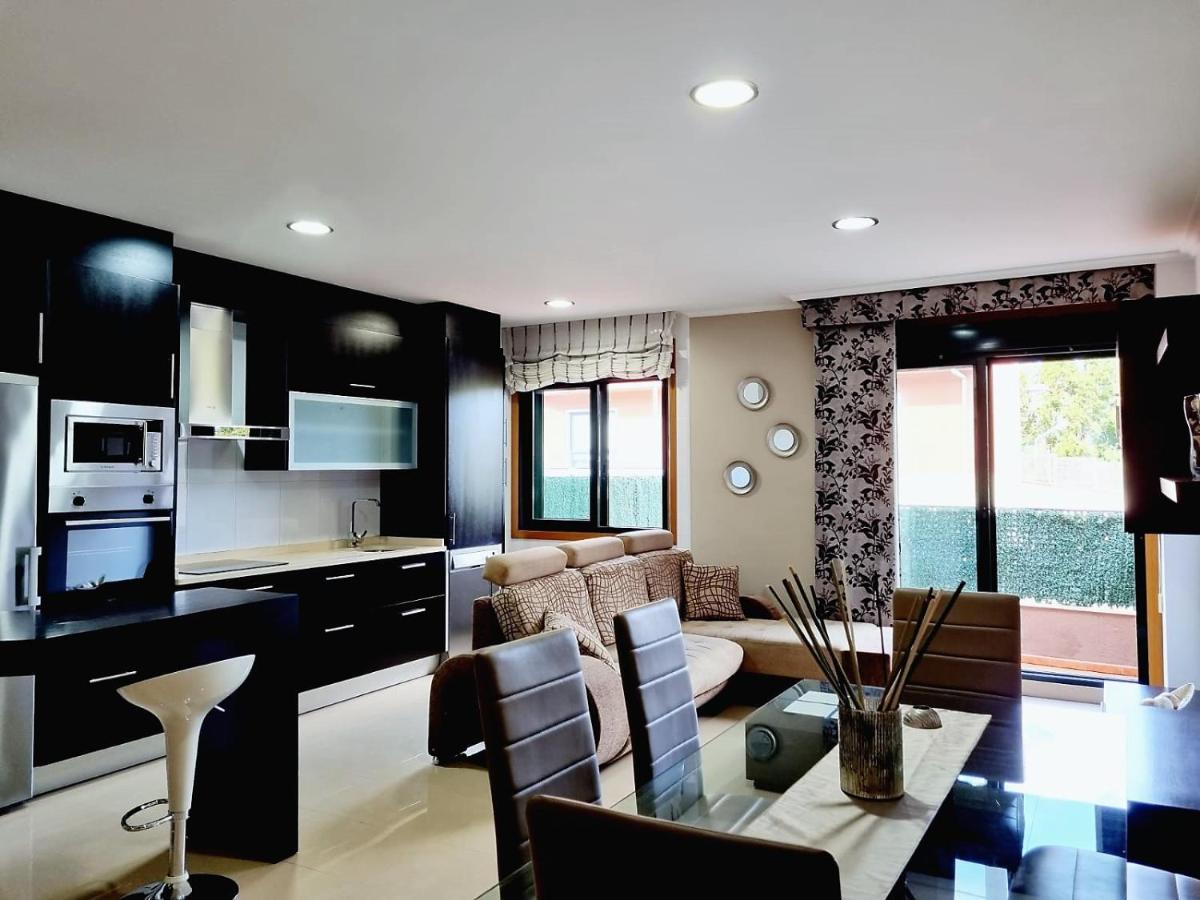 Apartamento Con Terraza Y Piscina Ribeira Eksteriør billede