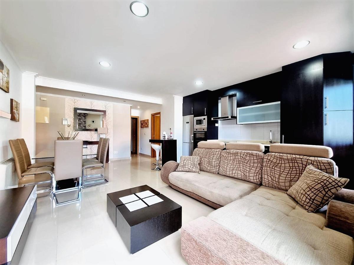Apartamento Con Terraza Y Piscina Ribeira Eksteriør billede