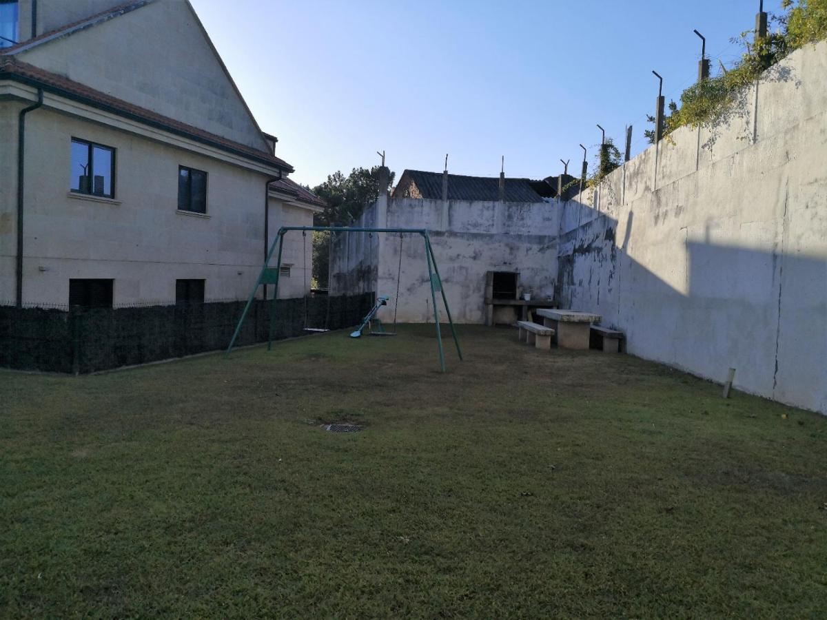 Apartamento Con Terraza Y Piscina Ribeira Eksteriør billede